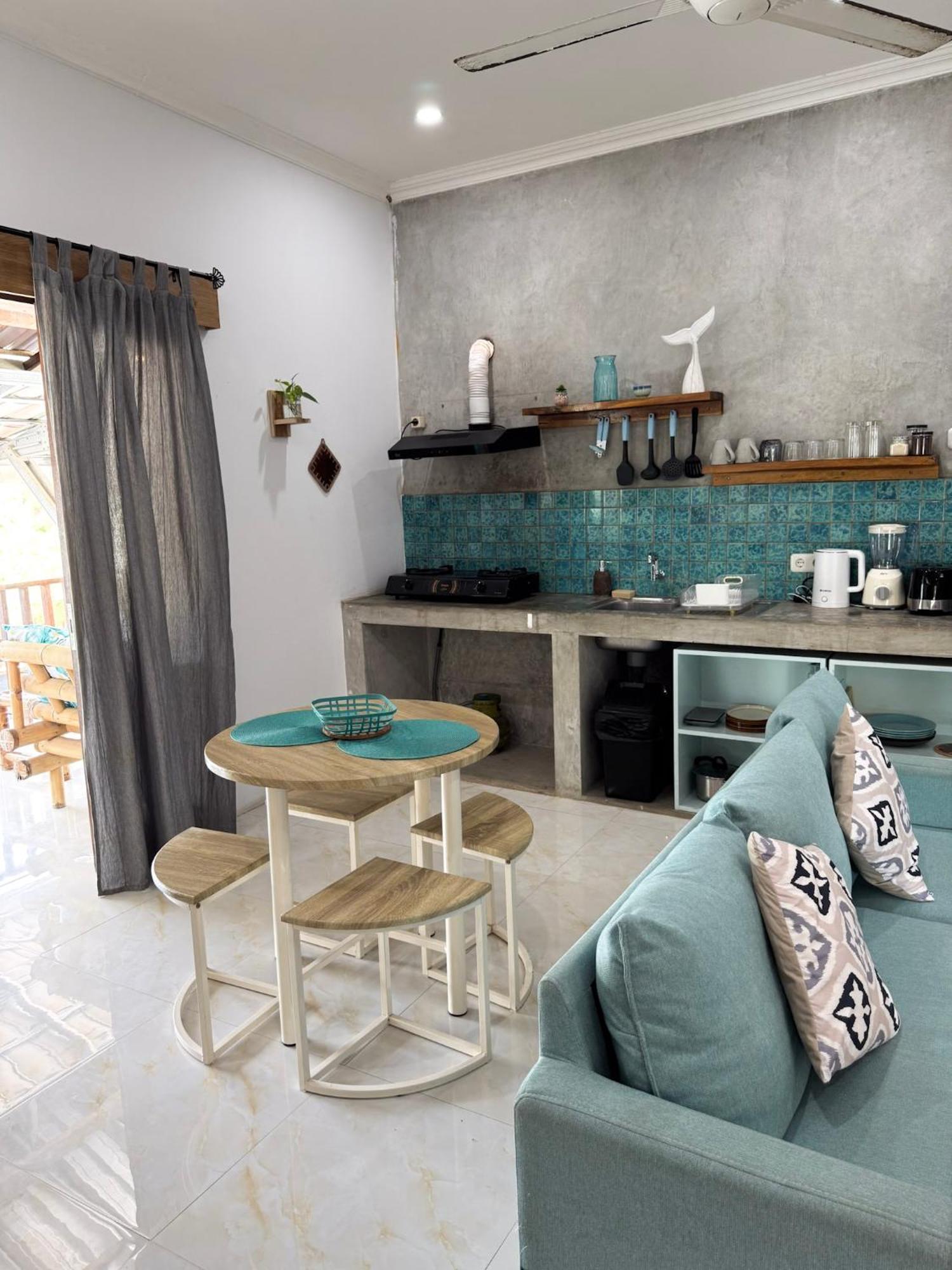 Secret Spot Surf And Stay Kuta  외부 사진
